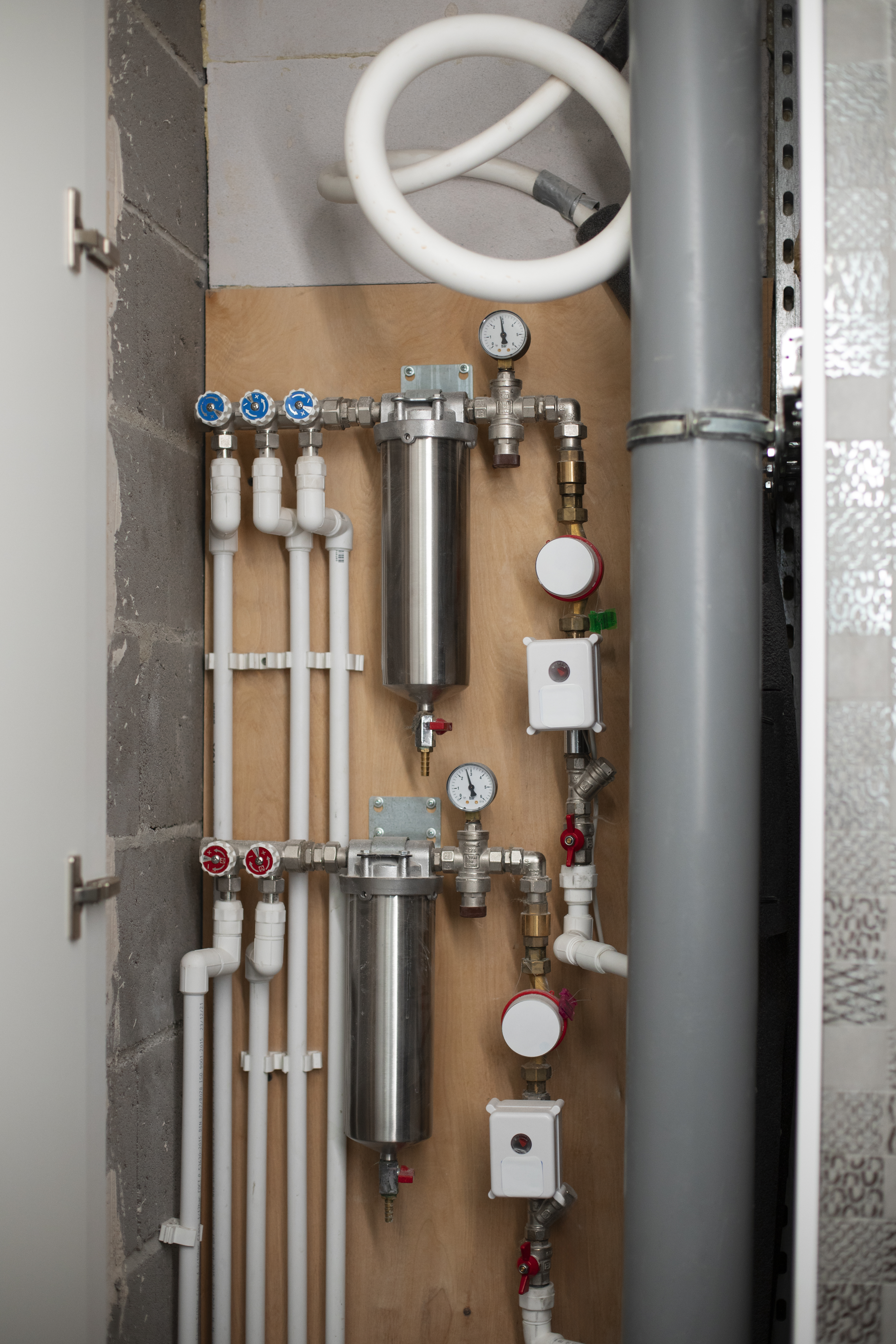 view-exposed-plumbing-pipes